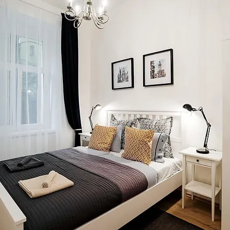 Gesse Brezinova Apartment